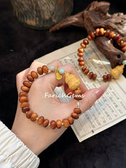 Cliff Cypress Barbie Sandalwood Beaded Crystal Bracelet